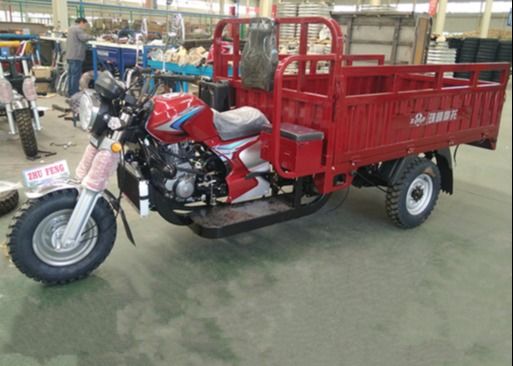 Benzynowy motocykl 300cc dla osoby niepełnosprawnej
